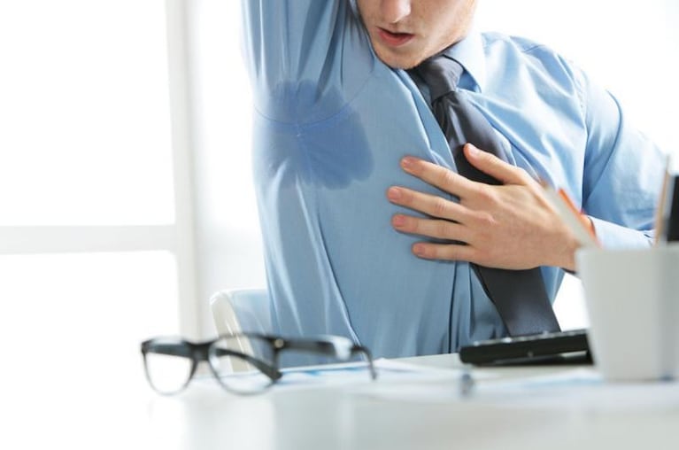  ¿Qué es la hiperhidrosis?: descubrí por qué algunas personas transpiran más que otras 