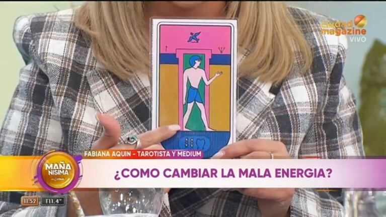 Qué le dice el tarot a Estefi Berardi tras ser asaltada: la advertencia sobre dos personas del medio