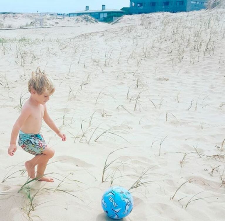 ¡Qué lomazos! Las vacaciones familiares de Guillermo Andino en Uruguay: "Un hermoso combo de amor" 