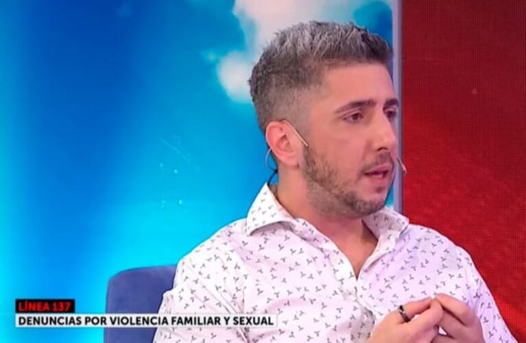 Qué significa que Jey Mammon haya usado un anillo negro en una entrevista: "Tiene que ver con el ocultar"