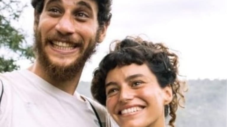 Quién es Ailuz, la nuera de Julián Weich que vive en una casa de barro junto a su hijo Jerónimo