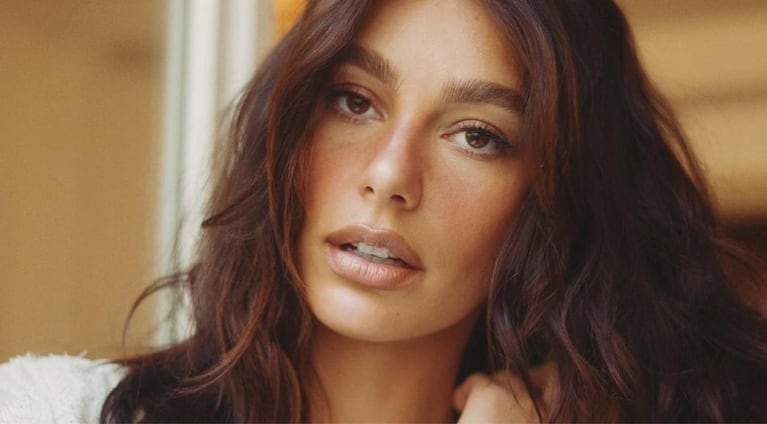 Quién es Camila Morrone: fue pareja de Leonardo DiCaprio y ahora brilla en Netflix (Foto: Instagram/@camilamorrone).