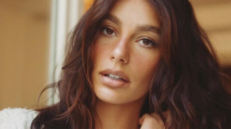 Quién es Camila Morrone: fue pareja de Leonardo DiCaprio y ahora brilla en Netflix (Foto: Instagram/@camilamorrone).