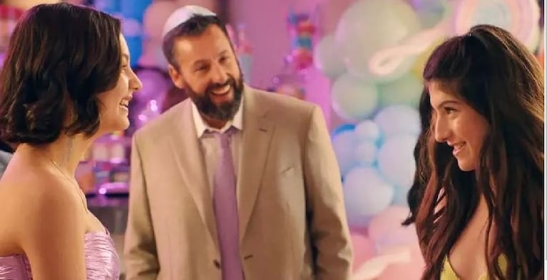 Quiénes son las hijas de Adam Sandler que protagonizan ¡No estás invitada a mi bat mitzvá! en Netflix