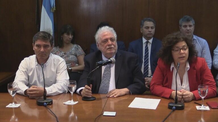 Quirós: propondrá repasar medidas de restricción después del 17 de julio si se logra disminuir los contagios. Foto: EFE.
