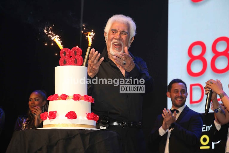 Raúl Lavie en su show 88 Años de Honrrar la Vida  (Foto: Movilpress).