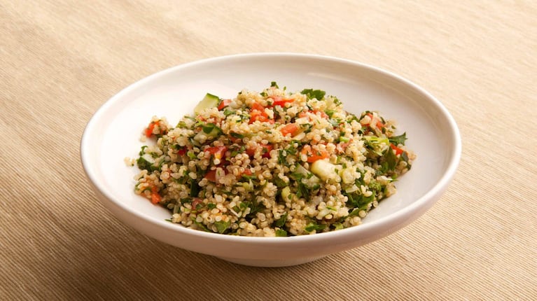 Receta de tabule de quinoa: seguí este paso a paso y disfruta de un plato único 