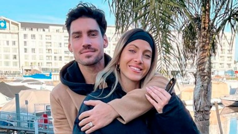 Recién levantada, Cande Ruggeri se encontró con una tierna sorpresa que le había preparado su novio.