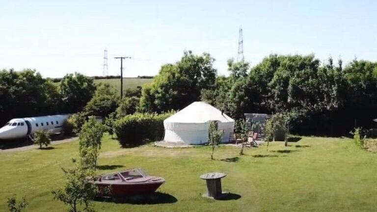 Reino Unido: conoce el camping más raro que probablemente hayas visto
