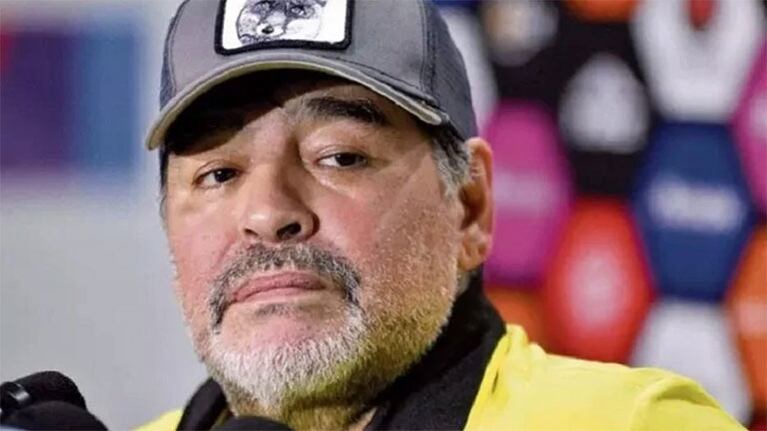 Reveladora declaración de uno de los enfermeros de Diego Maradona: A las 6.30 de la mañana entré a la habitación y estaba vivo 