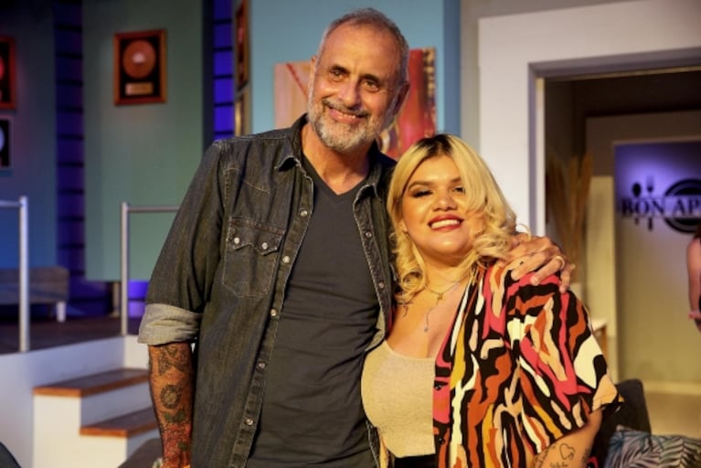 Revelaron la verdad detrás del video viral de Morena Rial trabajando en una verdulería