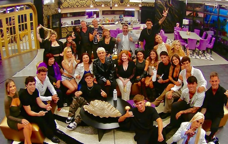 Revelaron que uno de los participantes de Gran Hermano es stripper: los imperdibles videos | Créditos: Captura