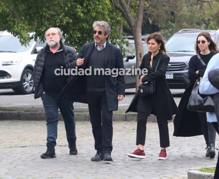 Ricardo Darín despidió los restos de su madre, Reneé Roxana, en el cementerio de la Chacarita 