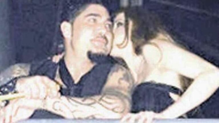 Ricardo Fort a los besos con Cherubito