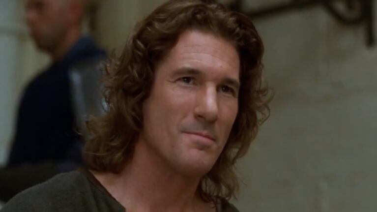 Richard Gere protagoniza un clásico ambientado en la época medieval, de qué se trata y dónde verlo