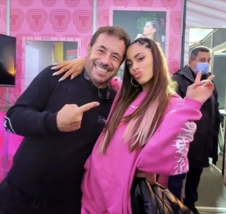 Ricky Sarkany se emocionó ante el debut de su hija Clara como bailarina en el show de Tini Stoessel  