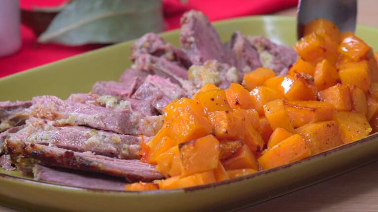 Roast beef asado al ajo con mayonesa de pickles: la receta para el mejor sabor