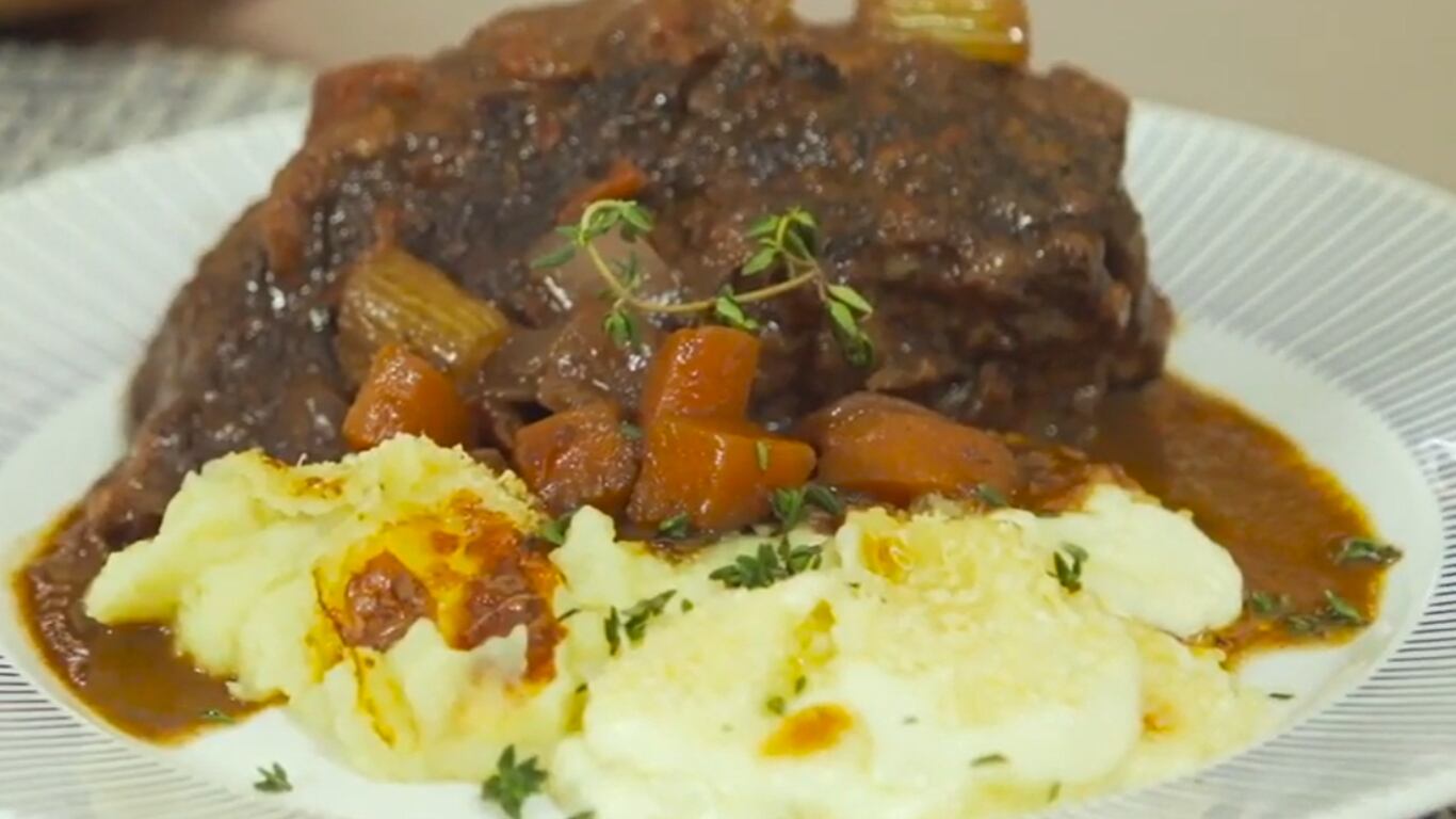 Roast, beef, puré, gratinado