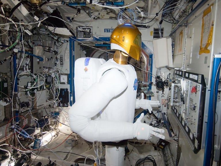 Robonaut de la NASA fue desmantelado y espera su regreso a la Tierra