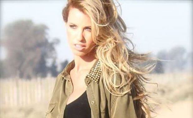 Rocío Guirao Díaz: una diosa todoterreno en la campaña de Tanindia (Foto: Facebook).