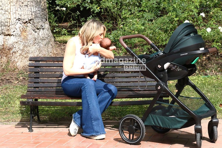 Rocío Marengo con su bebé Isidro (Foto: Movilpress)