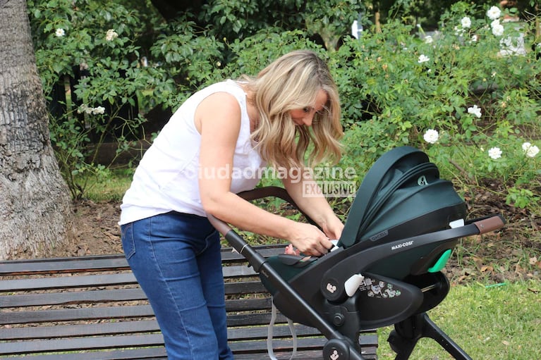 Rocío Marengo con su bebé Isidro (Foto: Movilpress)
