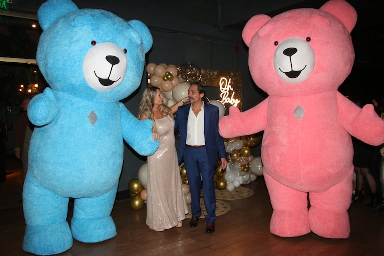 Rocío Marengo y Eduardo Fort se mostraron muy felices al anunciar el sexo de su primer hijo. (Foto: Movilpress)