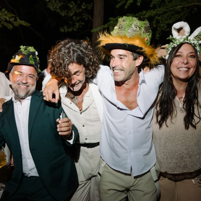 Rocío Pardo y Nicolás Cabré publicaron fotos inéditas de su casamiento: baile, besos y más | Créditos: Instagram @rrociopardo