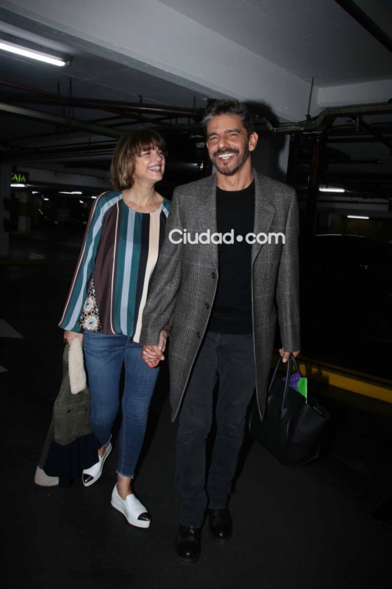 Rodeados de amor y fans, Araceli González y Facundo Arana debutaron con Los puentes de Madison 