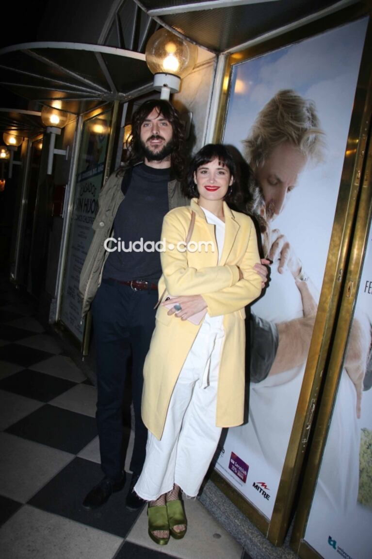 Rodeados de amor y fans, Araceli González y Facundo Arana debutaron con Los puentes de Madison 