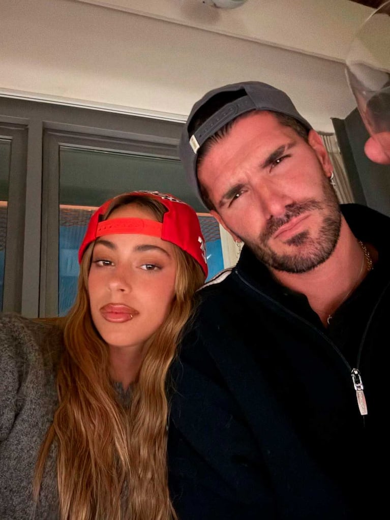 Rodrigo de Paul y Tini Stoessel (Foto: Instagram @tinistoessel)