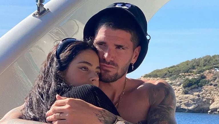 Rodrigo de Paul y Tini Stoessel. Fuente: Web.