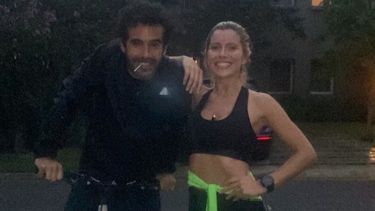 Romántica postal de Laurita Fernández entrenando con Cabré bajo la lluvia (Foto: Instagram)