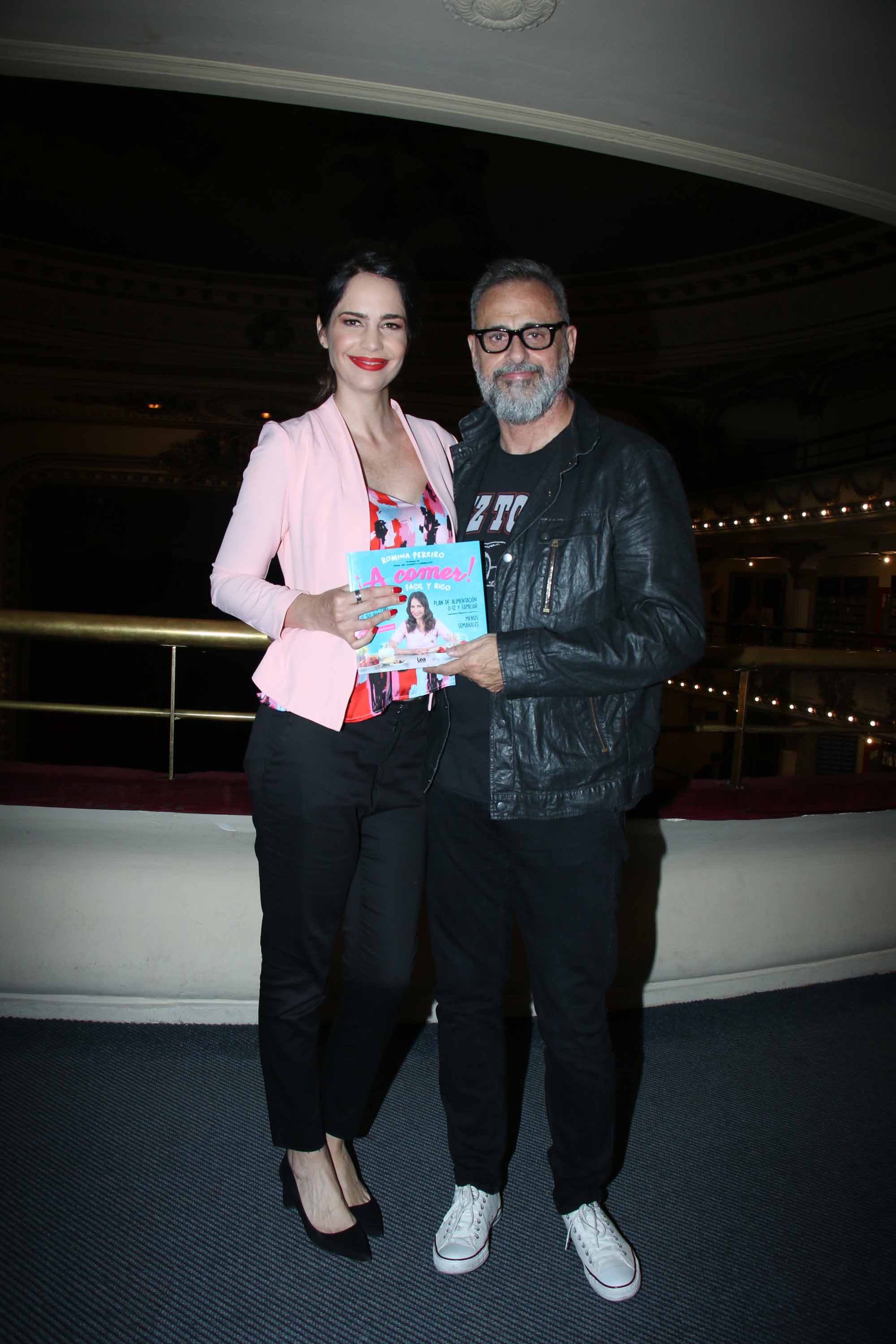 Romina Pereiro presentó su libro (Foto: Movilpress)