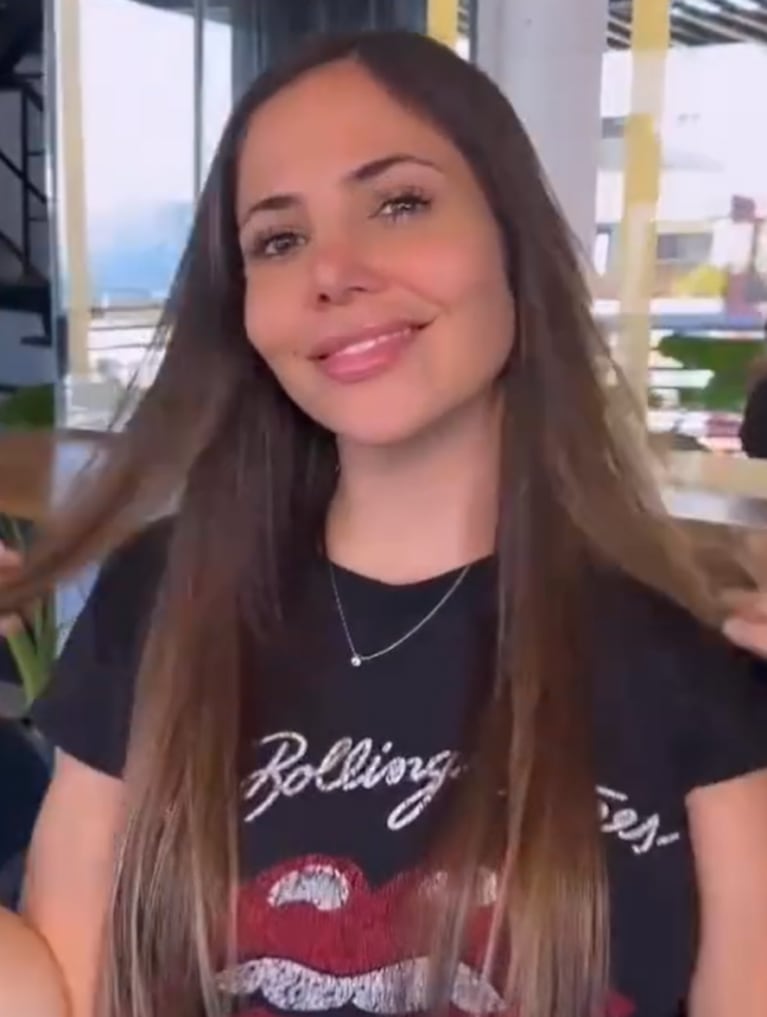 Romina Uhrig sorprendió con un impactante cambio de look: extensiones, flequillo recto e iluminación