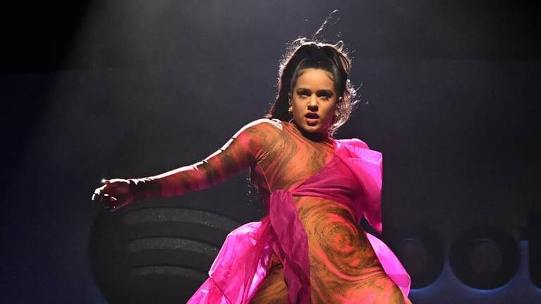Rosalía dio avances de su próximo disco: se llamará Motomami