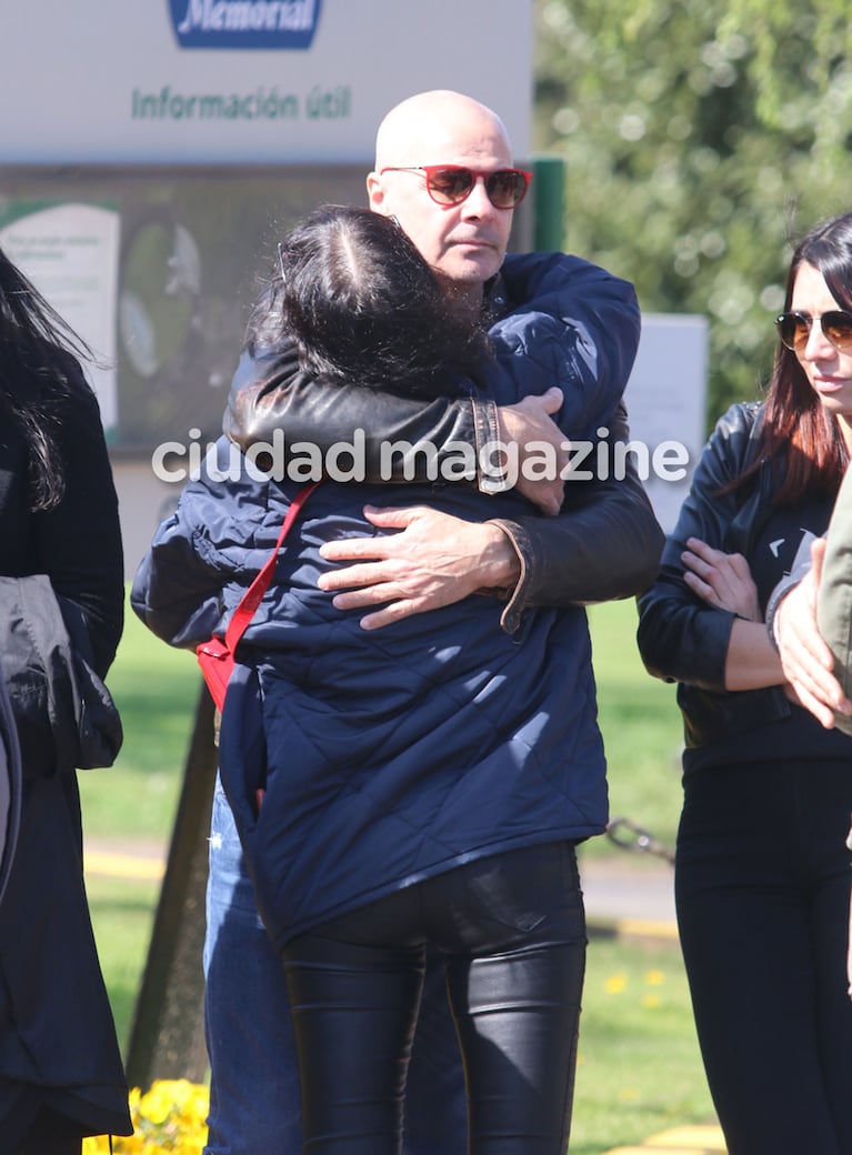 Rubén Torrente, en el último adiós a la madre de Araceli González, en 2018. (Foto: Movilpress)