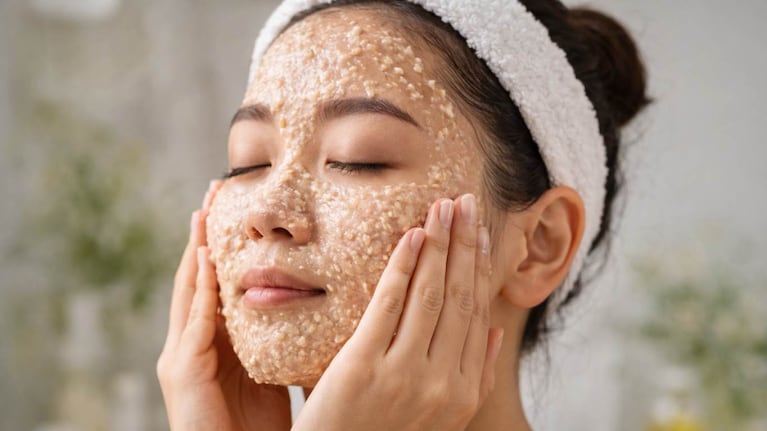 Rutina de cuidado facial mujeres coreanas. Foto: IA