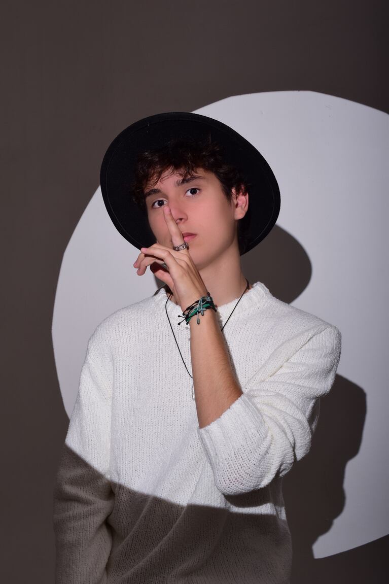Ryan Cox presenta su álbum “A Popcorn”