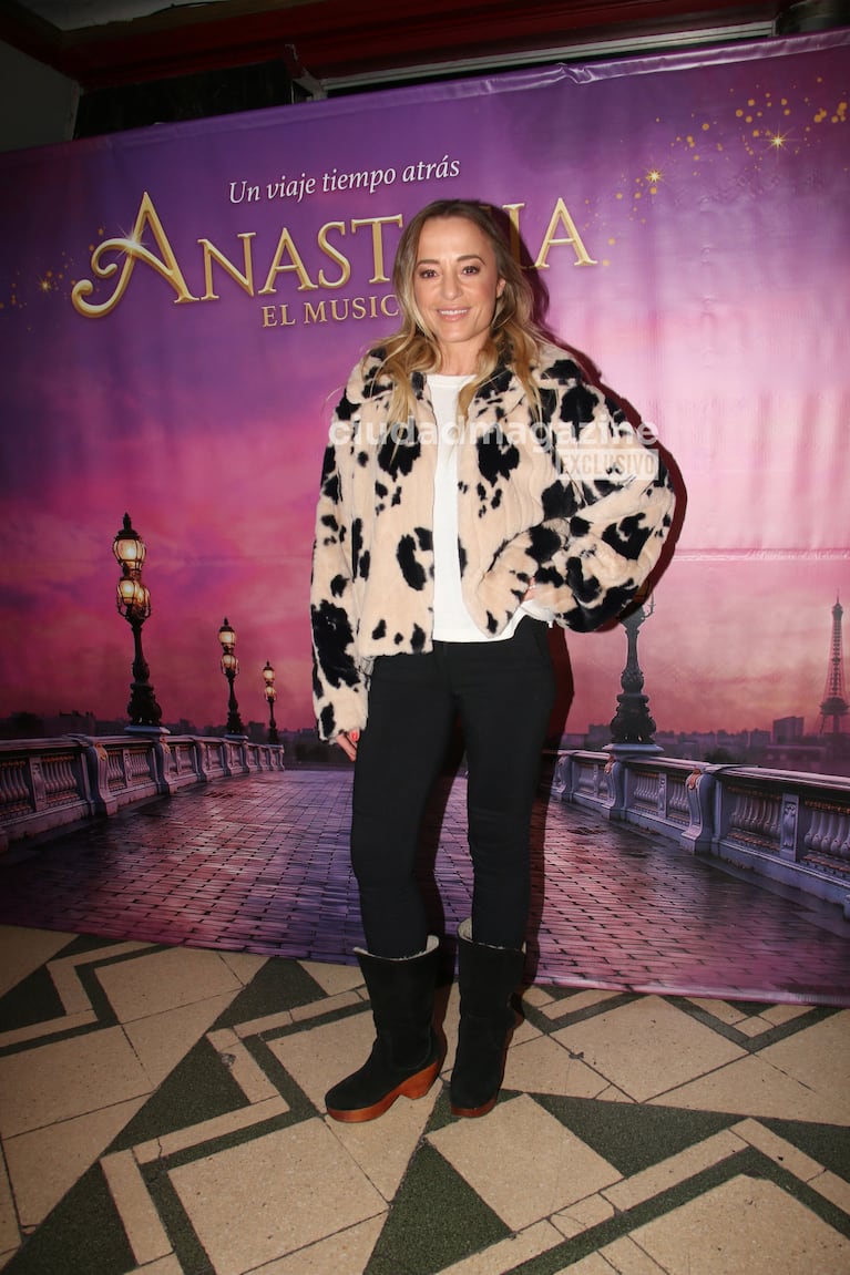 Sabrina Carballo en el estreno del musical Anastasia (Foto: Movilpress).