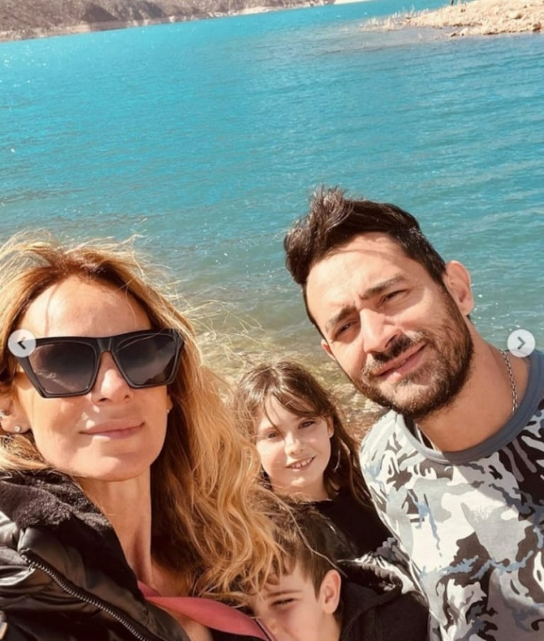 Sabrina Rojas viajó a Mendoza con sus hijos y Tucu López: el tierno álbum de fotos