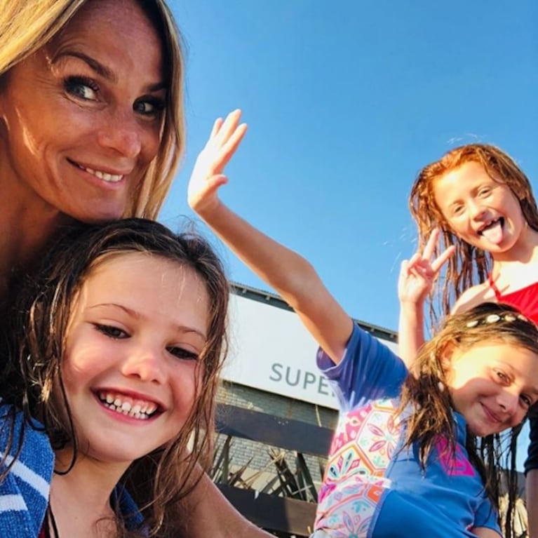 Sabrina Rojas y las fotos de sus vacaciones a puro juego con sus hijos en Mar del Plata: "¡La pasan bomba!"