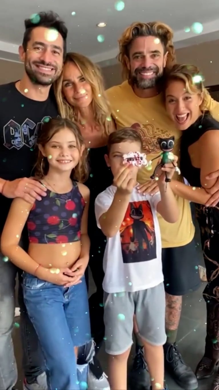 Sabrina Rojas y Luciano Castro le celebraron el cumple a su hijo junto a Tucu López y Flor Vigna: "Risas y mucho amor"