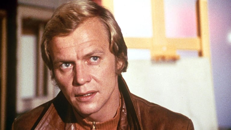 Saltó a la fama tras  haber encarnado al detective Kenneth “Hutch” Hutchinson en la icónica serie de televisión de los 70.