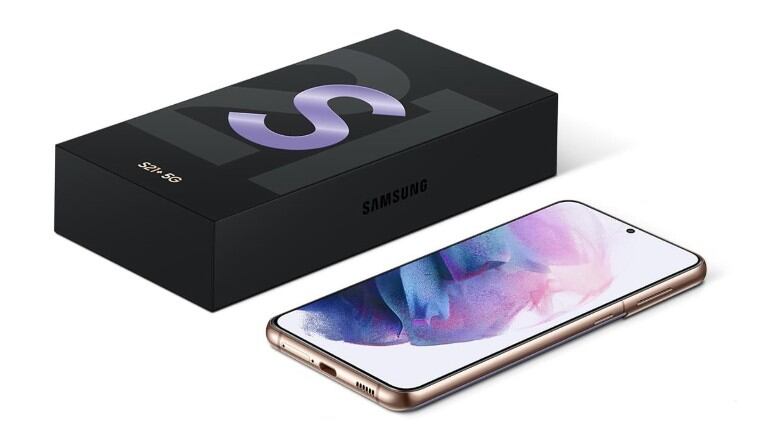 Samsung confirma la retirada gradual de los cargadores y auriculares de las cajas de sus dispositivos. Foto:DPA.