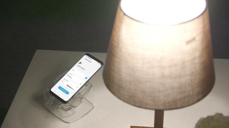 Samsung convierte los móviles Galaxy antiguos en nuevos dispositivos del hogar inteligente del ecosistema SmartThings. Foto:DPA. 