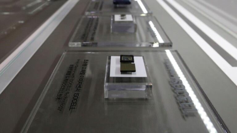 Samsung presenta Exynos W920, su primer procesador de 5nm para 'wearables'. Foto: Ap