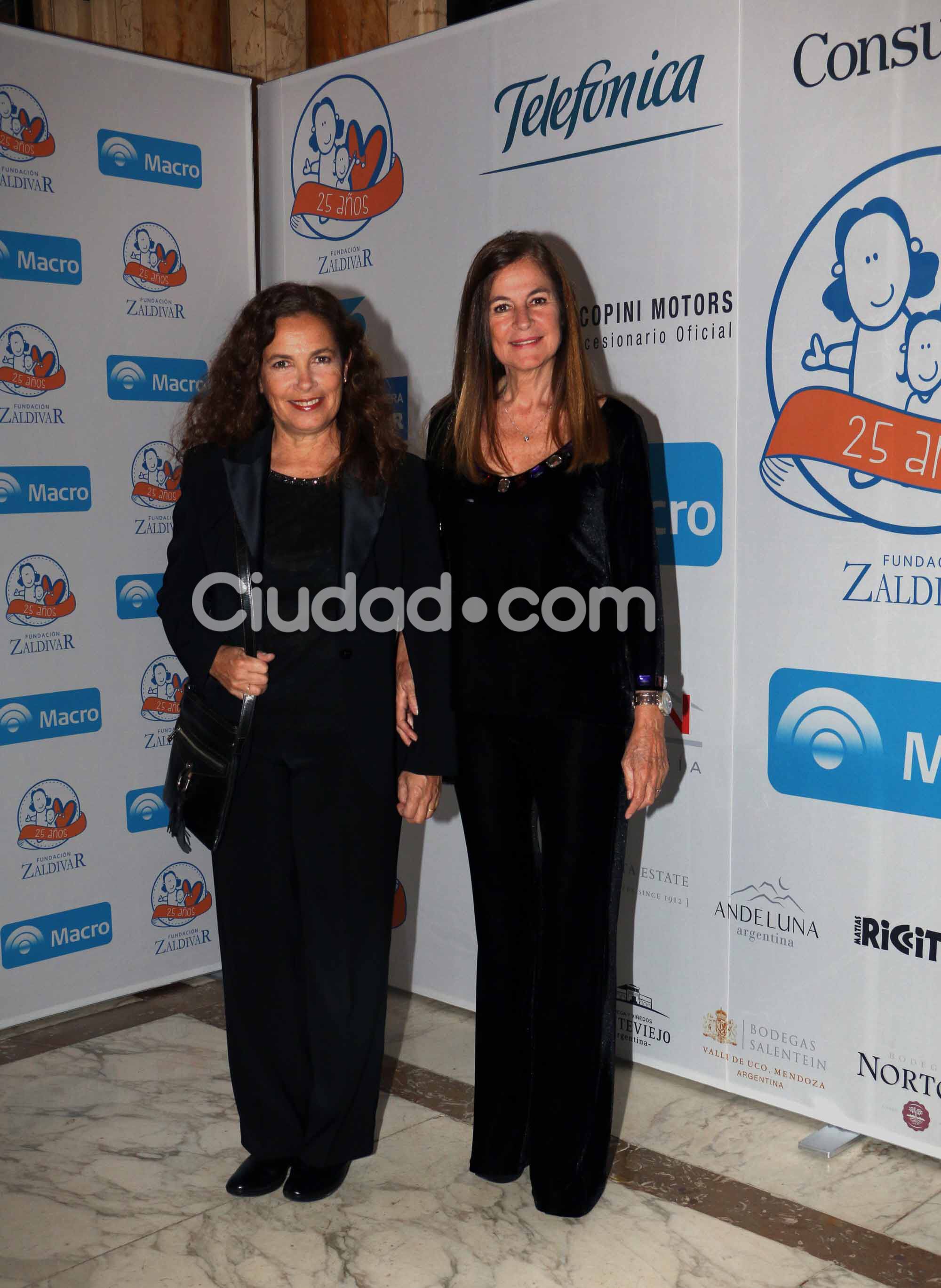 Sandra Mihanovich y Marita, su pareja. Foto: Movilpress-Ciudad.com.