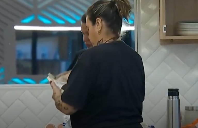 Sandra realizó una acción poco higiénica. Foto: captura Telefe