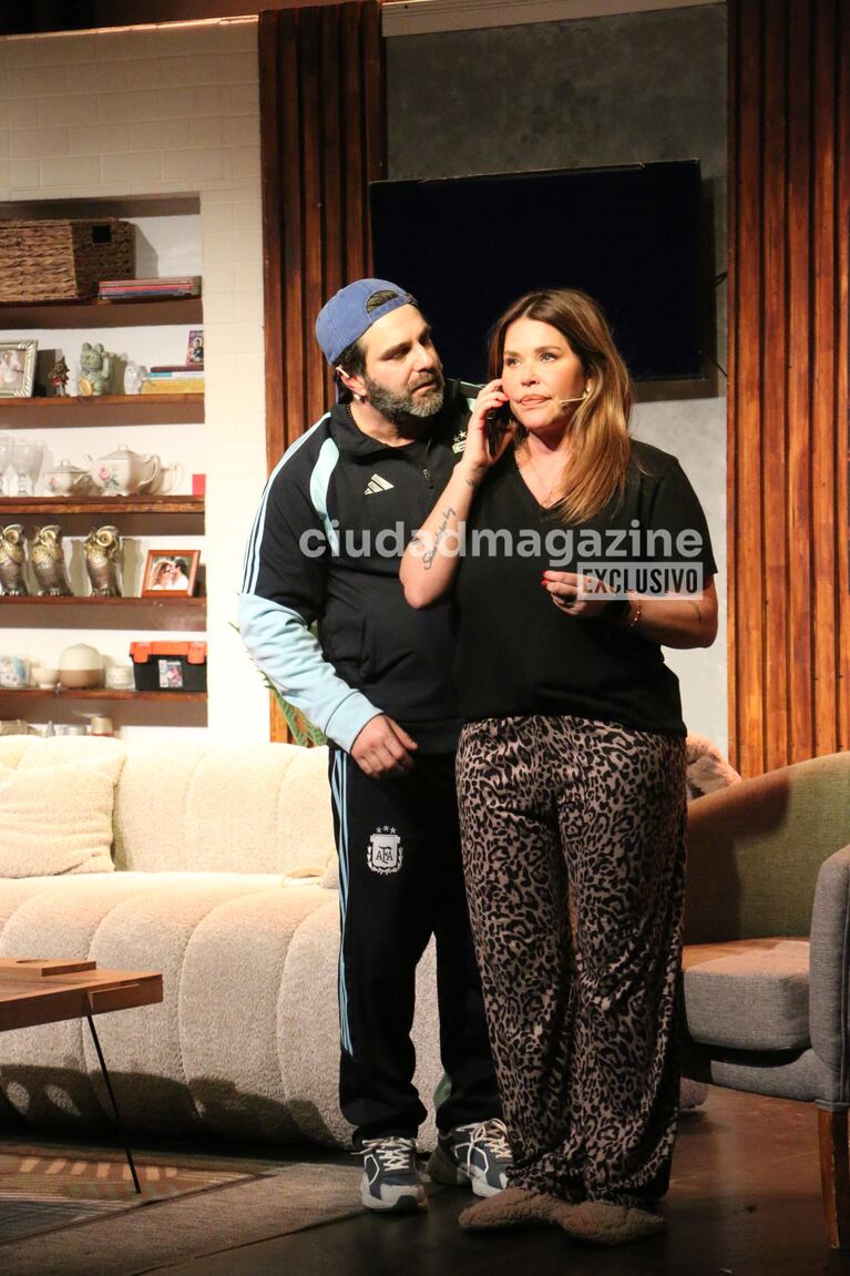 Santiago Caamaño y Nazarena Vélez en Un cambio inesperado. (Foto: Movilpress)